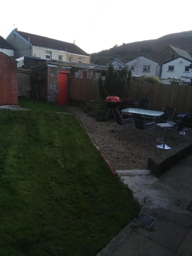Rj S House Apartment Merthyr Tydfil Luaran gambar